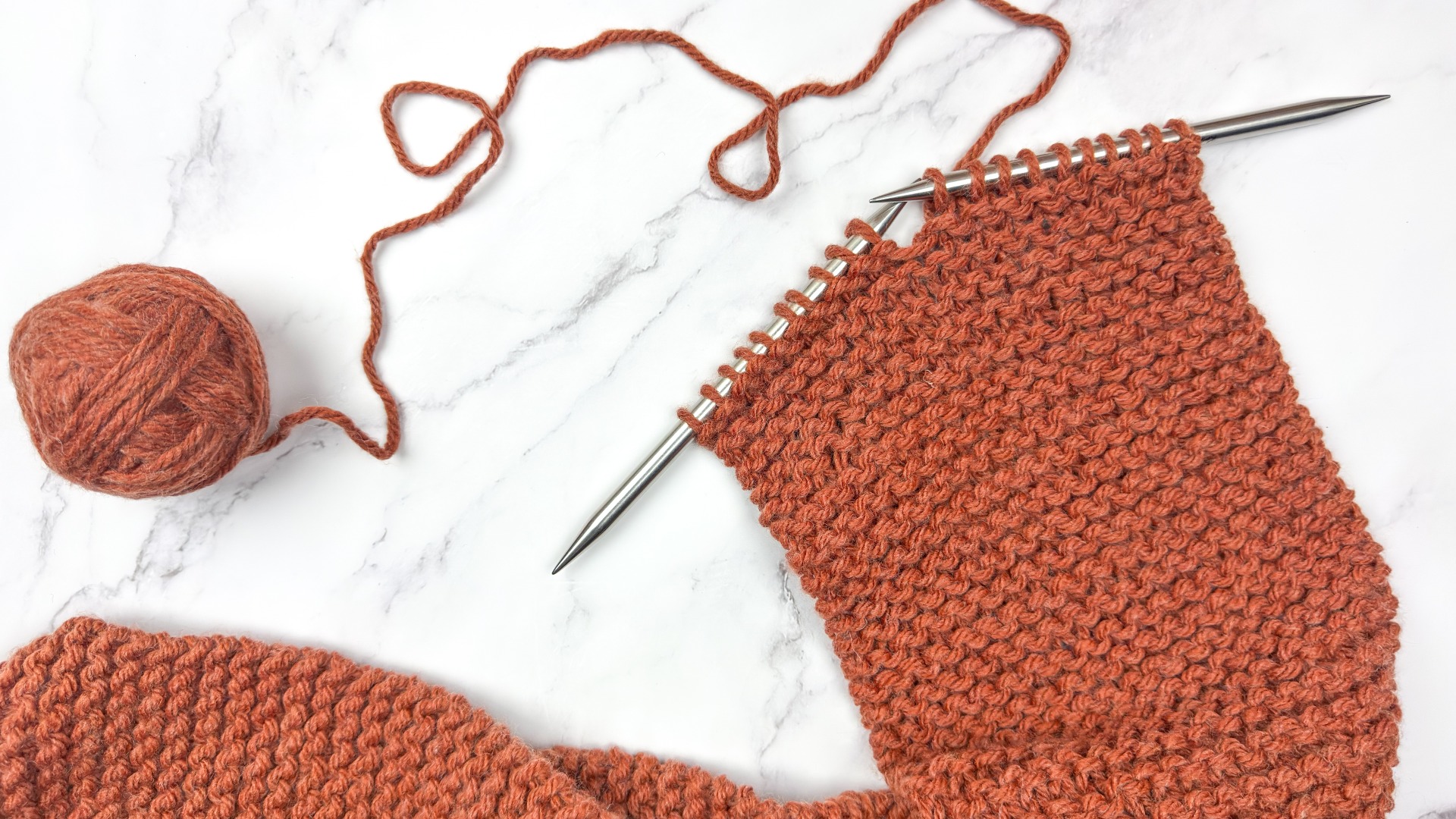 November Sacrf Knitting 101: Chunky Scarf – The Chattery